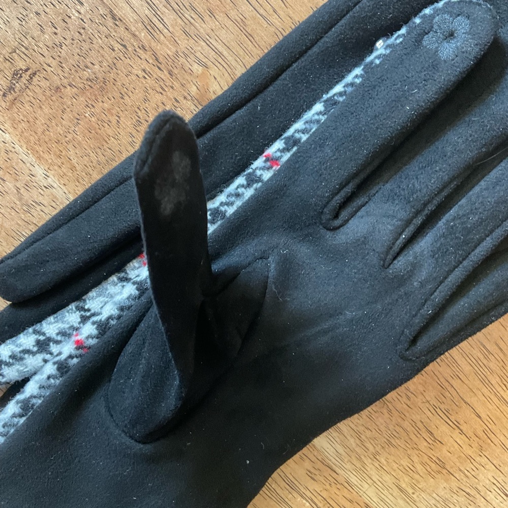 Houndstooth pattern gloves - Picture 5 of 5